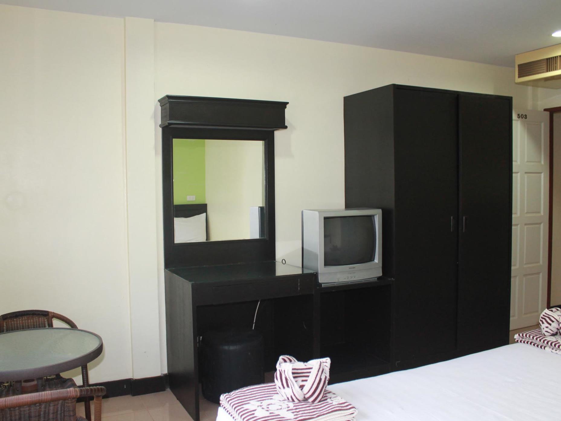 Ash Lodge Patong Exteriör bild