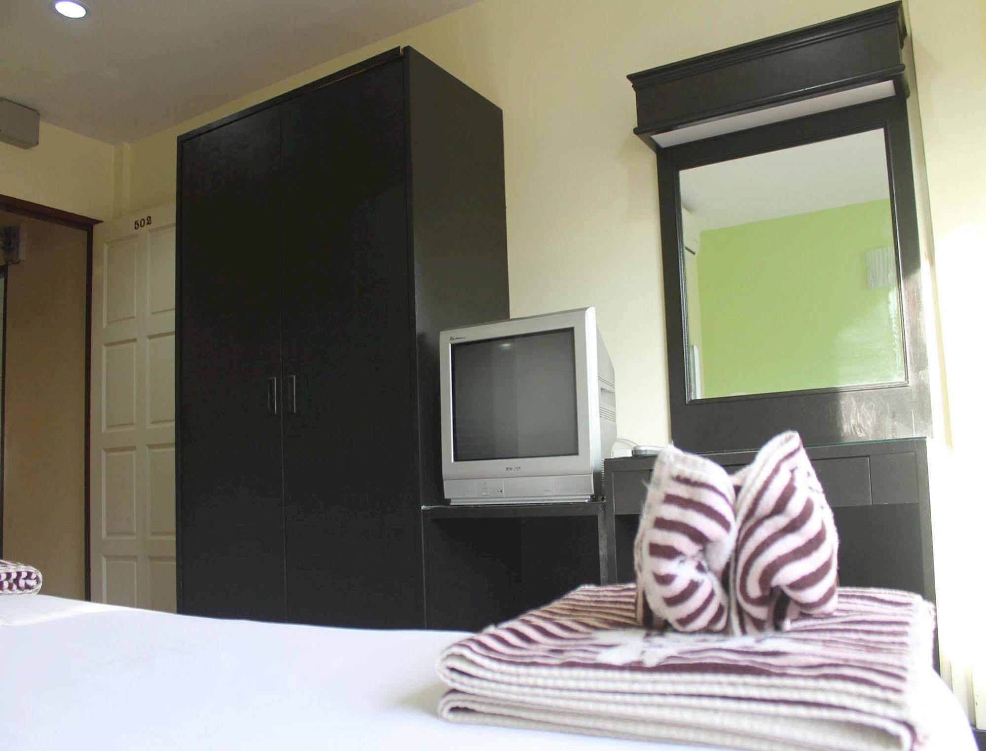 Ash Lodge Patong Exteriör bild